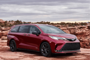 2024 Toyota Sienna Price in India, Mileage, Specs, And Images