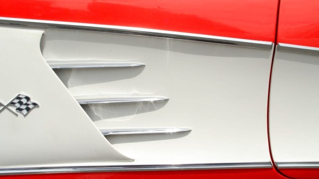 Maruti Suzuki Swift vs Hyundai i20