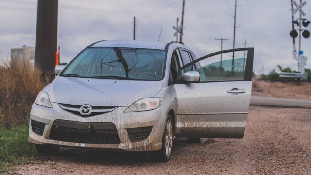 Toyota Glanza vs Tata Altroz